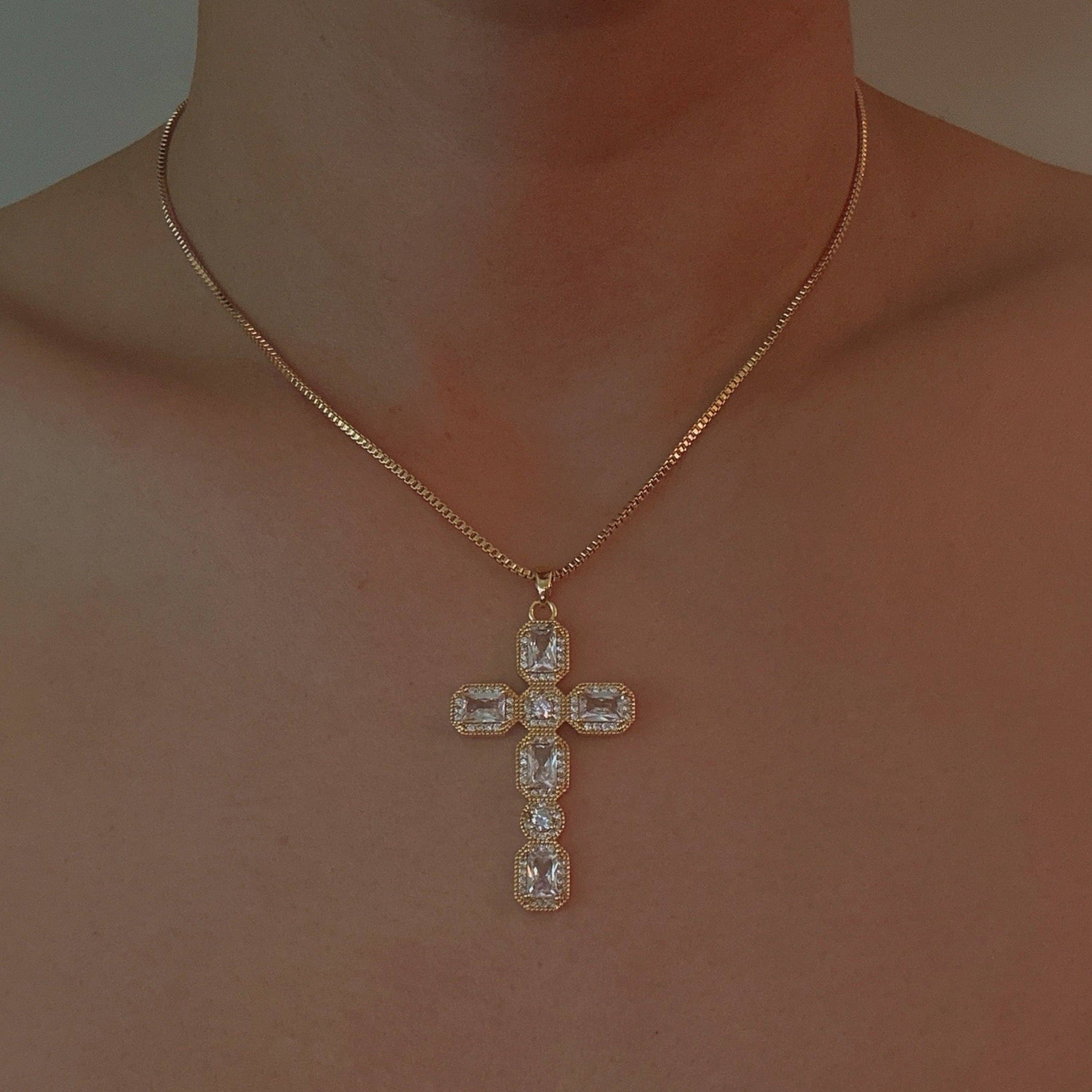 Radiant Cross Vintage Sparkle Necklace